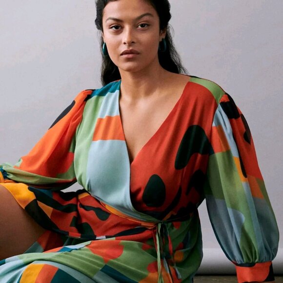 EUC ANTHROPOLOGIE Geo Wrap Maxi Dress Blue Motif Size 1X - Picture 3 of 13